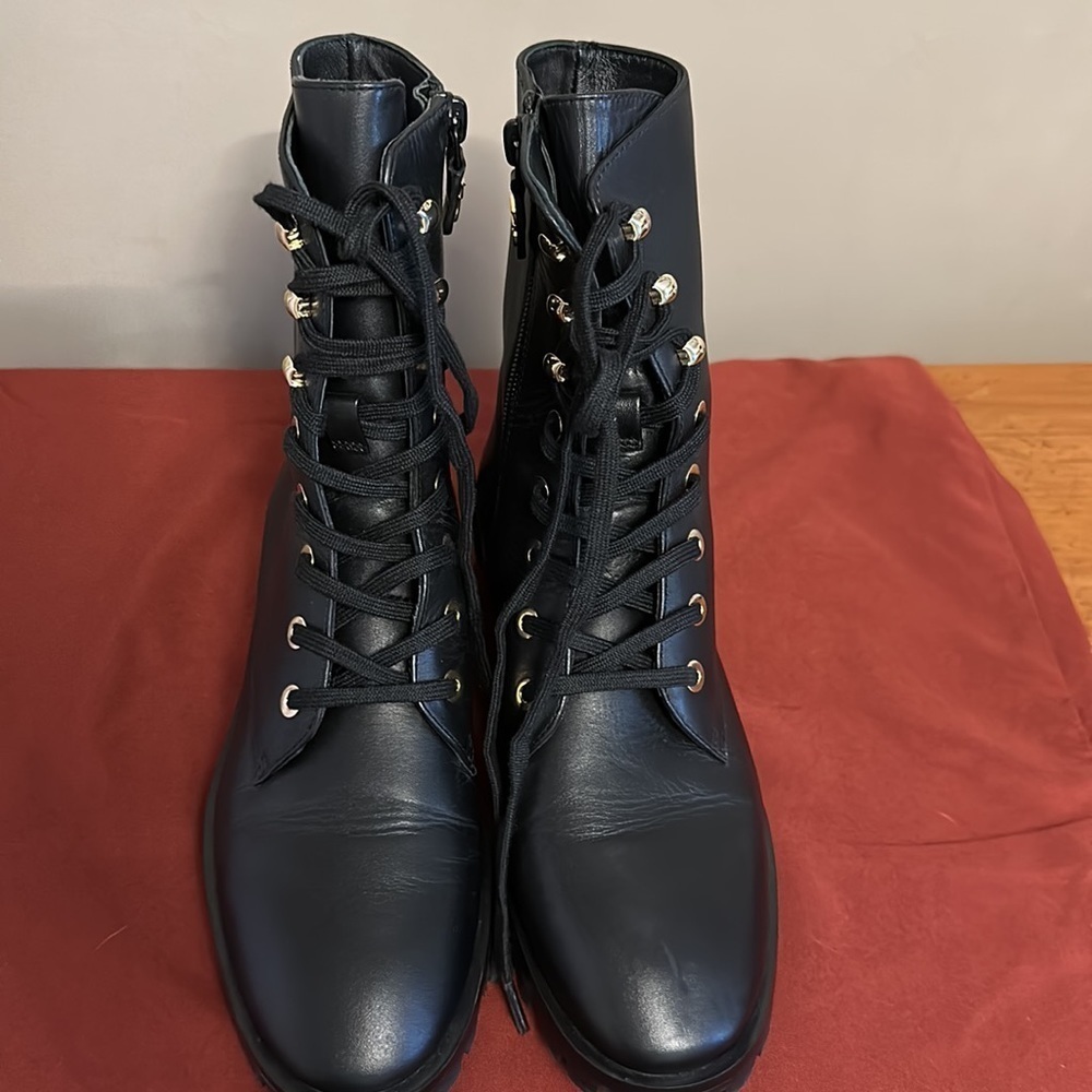 Stuart Weitzman Laine Leather Combat Boot BLACK LEATHER LACE ZIP 5